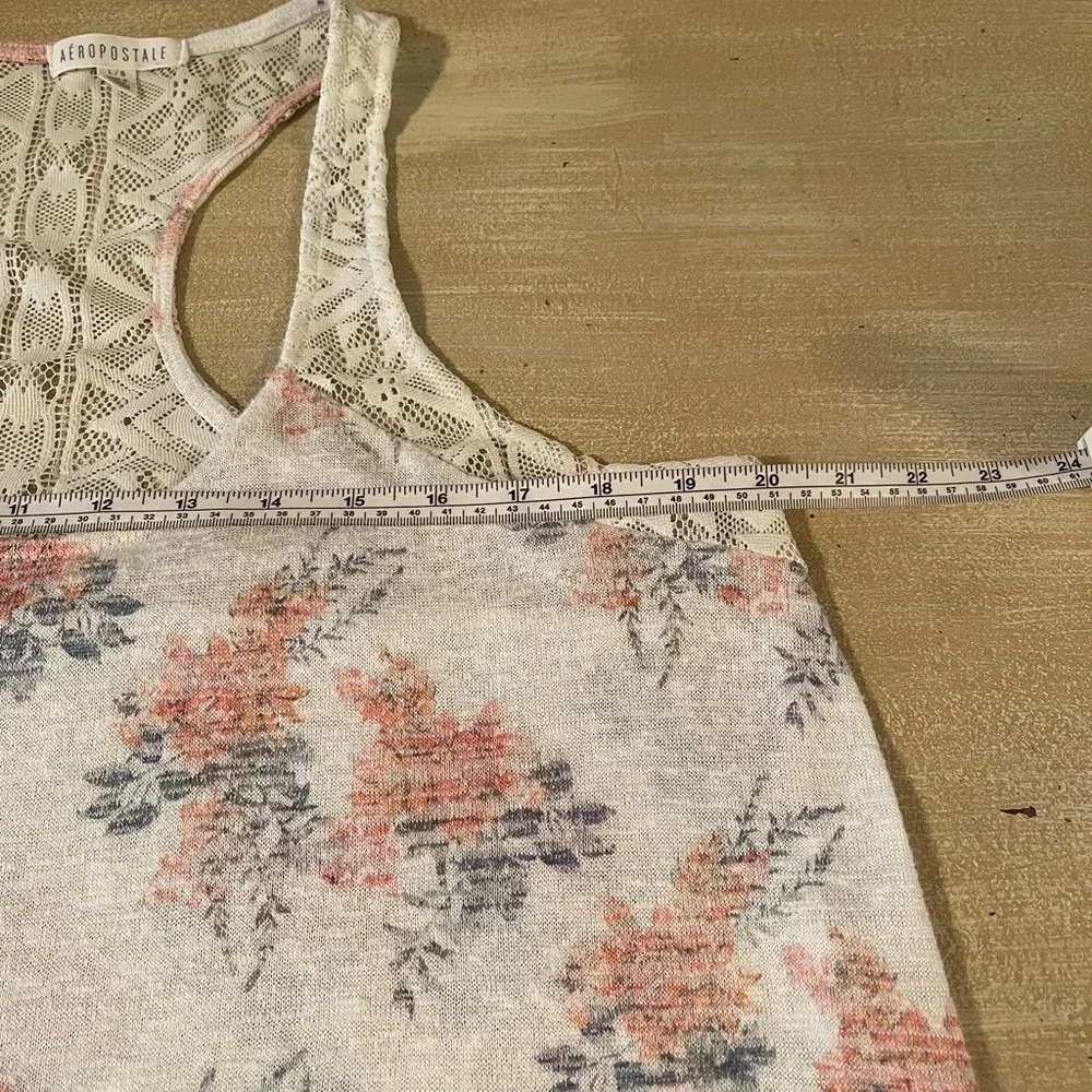 AEROPOSTALE‎ floral tank. Crochet/lace detail in back. - Picture 5 of 8